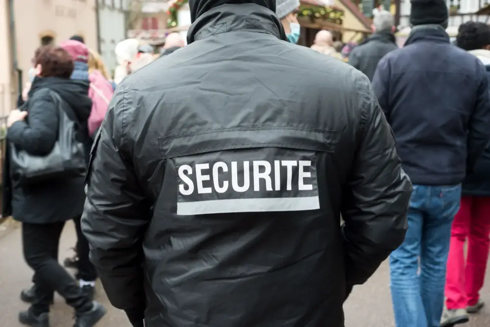 équipement agent de sécurité près de La Rochelle
